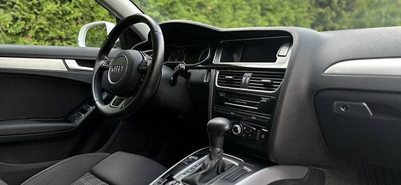 Audi A4 8 of 12