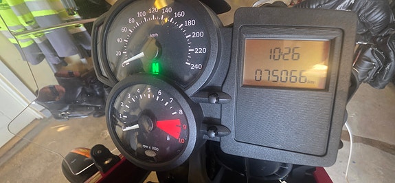 BMW F 650 GS 4 of 5