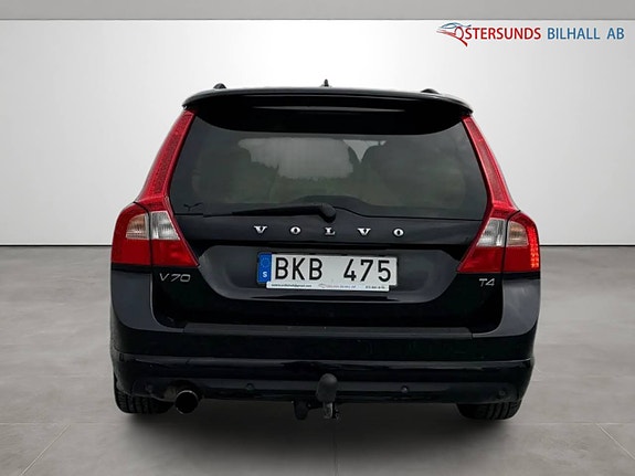 Volvo V70 5 of 5