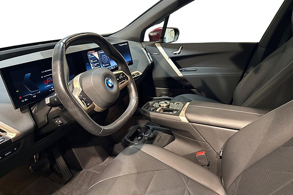 BMW iX 15 of 19