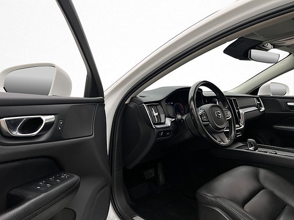 Volvo V60 16 of 30