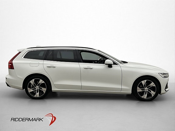 Volvo V60 9 of 30