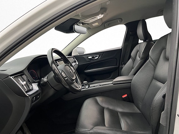 Volvo V60 17 of 30