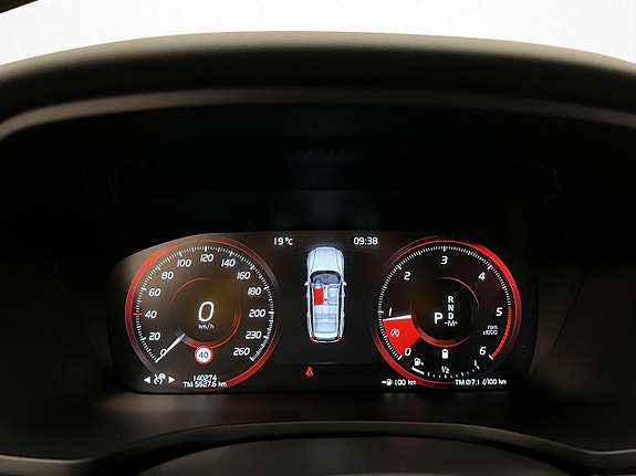 Volvo V60 22 of 30