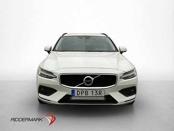 Volvo V60 2 of 5