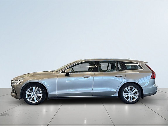 Volvo V60 4 of 5
