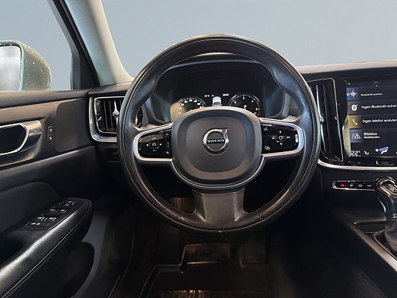 Volvo V60 9 of 19