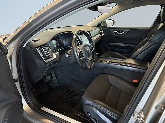 Volvo V60 7 of 19