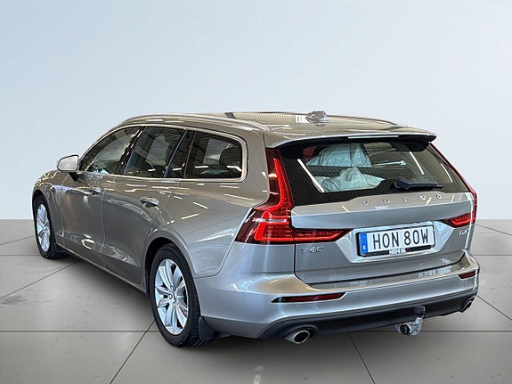 Volvo V60 5 of 5