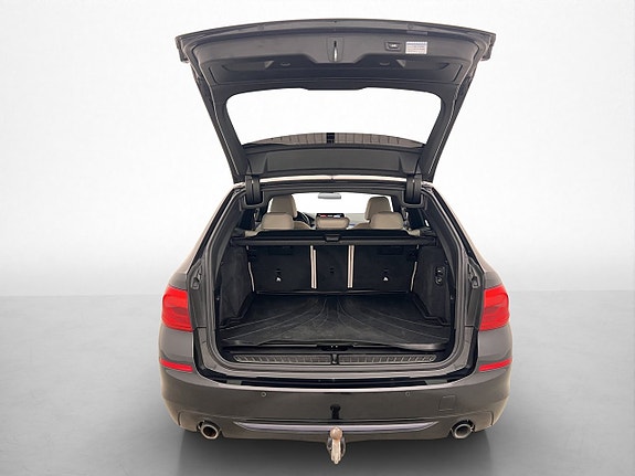 BMW 530i 29 of 30