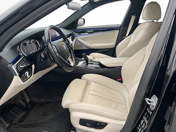BMW 530i 12 of 30