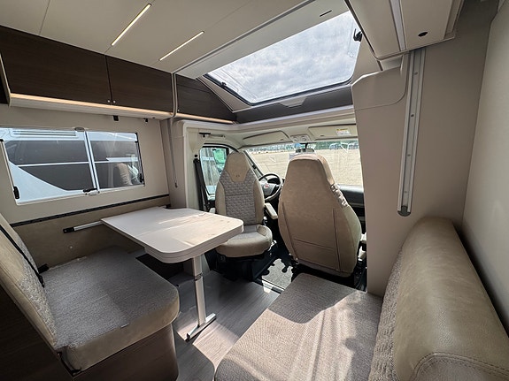 Adria Matrix 670SL Supreme 4 of 8