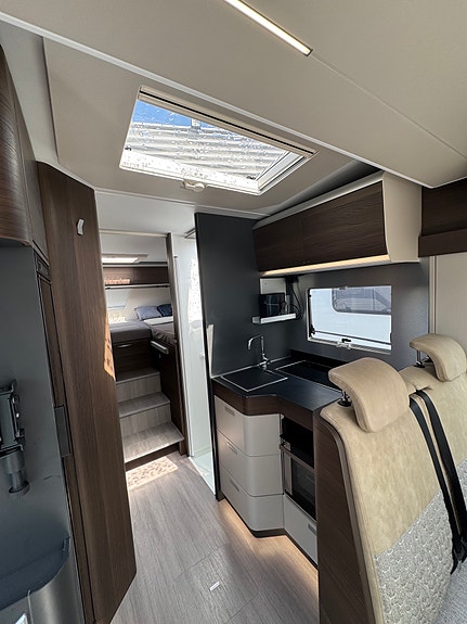 Adria Matrix 670SL Supreme 5 of 8