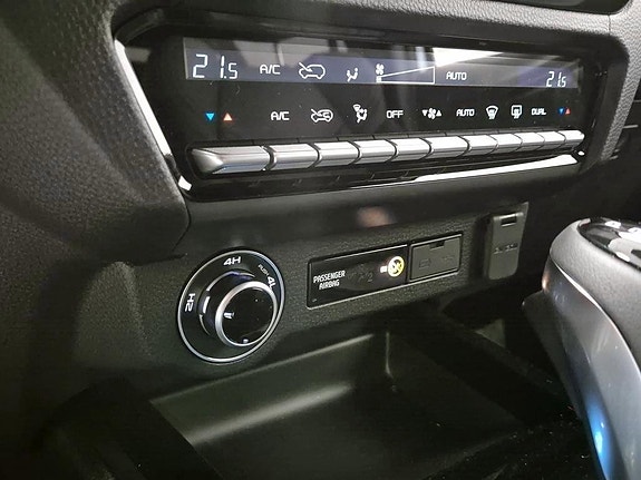 Isuzu D-max 12 of 15