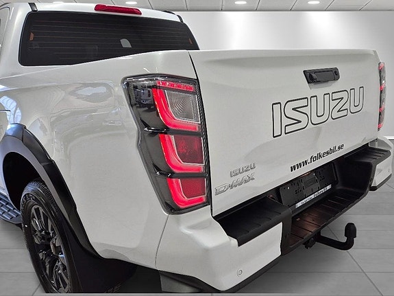 Isuzu D-max 15 of 15