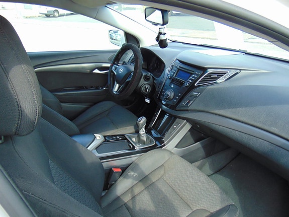 Hyundai i40 8 of 10