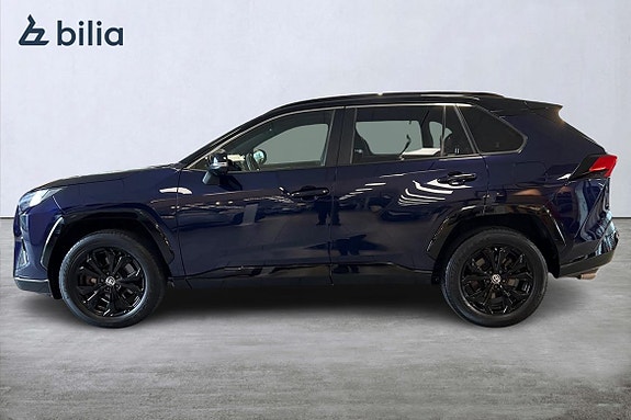Toyota RAV4 3 of 5