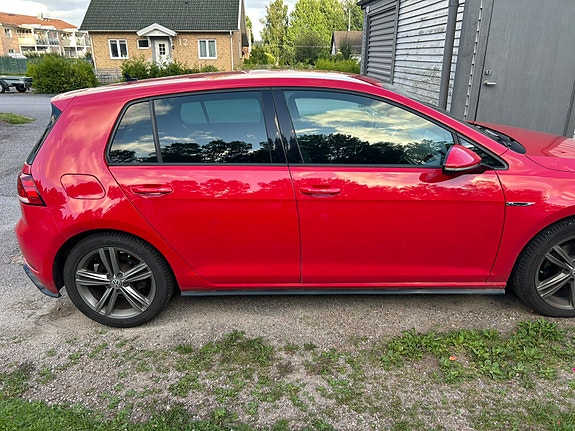Volkswagen Golf VII 3 of 4