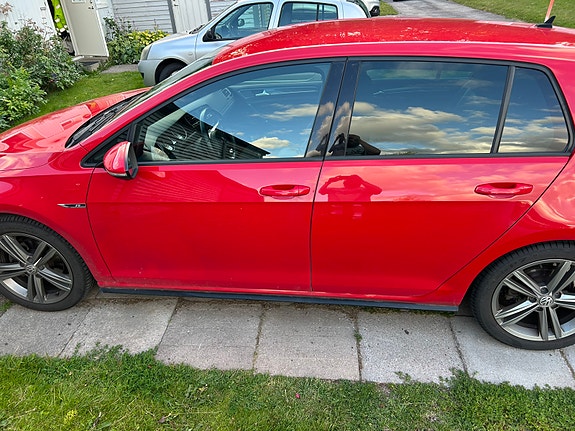 Volkswagen Golf VII 4 of 4