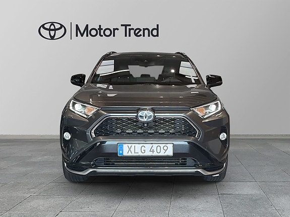 Toyota RAV4 5 of 27