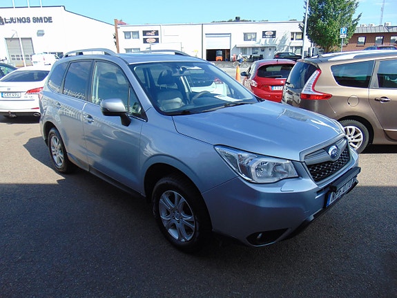 Subaru Forester 2 of 5