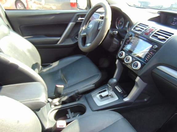 Subaru Forester 8 of 11
