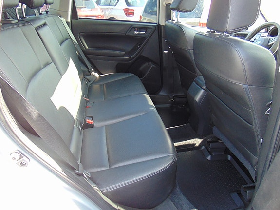 Subaru Forester 10 of 11