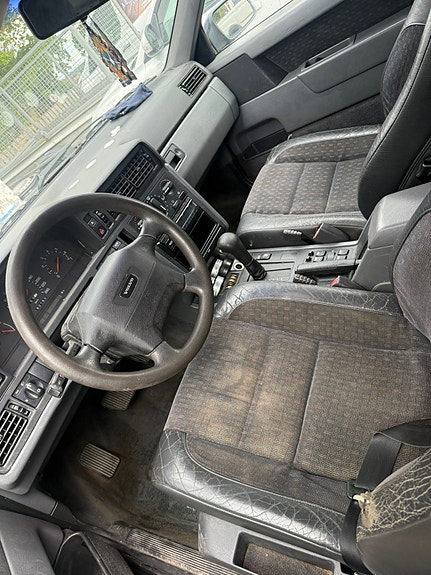 Volvo 850 2 of 3