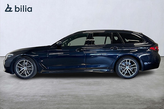 BMW 520d 4 of 5