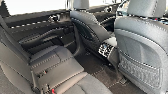 Kia Sorento 5 of 5