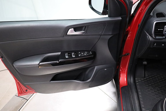Kia Sportage 25 of 27