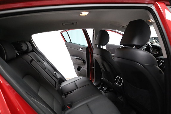 Kia Sportage 15 of 27