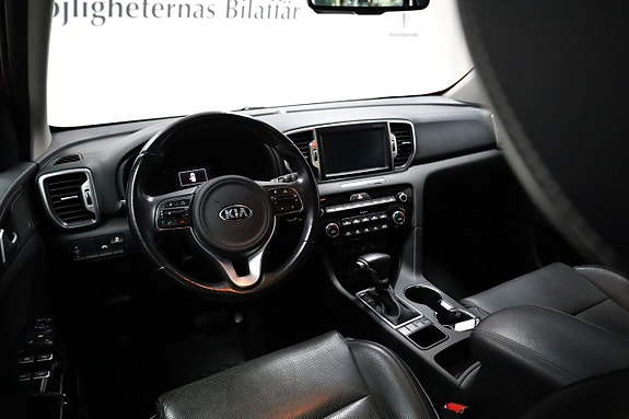 Kia Sportage 3 of 5