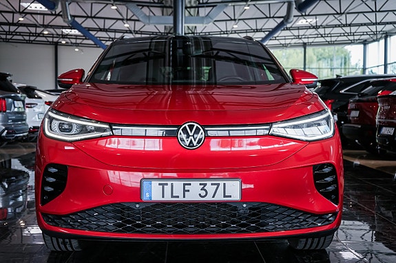 Volkswagen ID.4 GTX 2 of 5