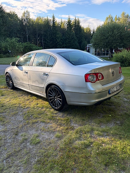 Volkswagen Passat 4 of 5