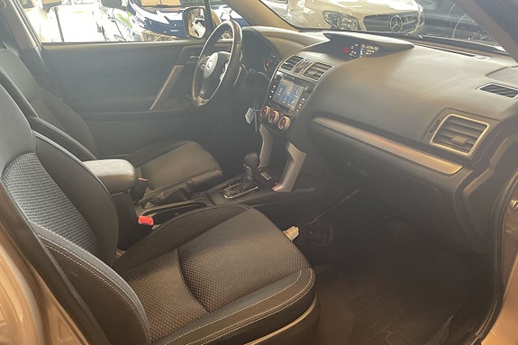 Subaru Forester 13 of 16