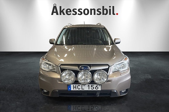 Subaru Forester 2 of 16