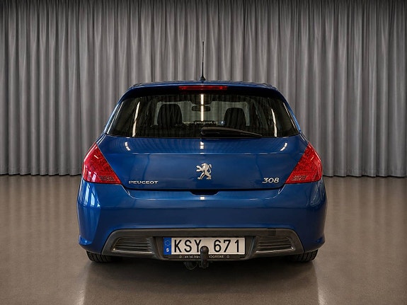 Peugeot 308 4 of 5