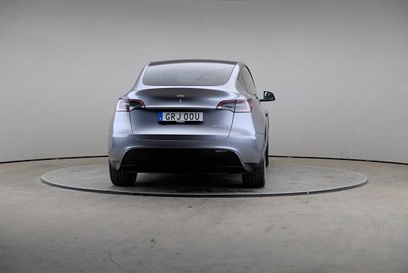 Tesla Model Y 5 of 5