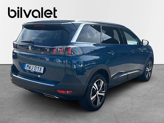 Peugeot 5008 5 of 5