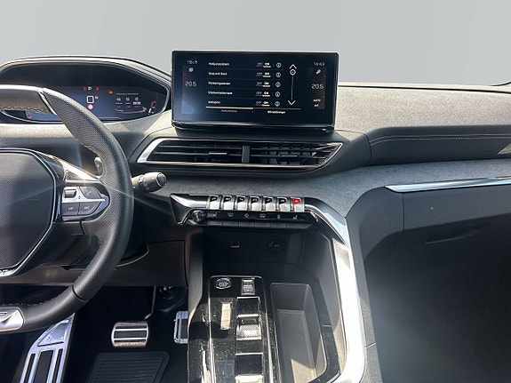 Peugeot 5008 12 of 15
