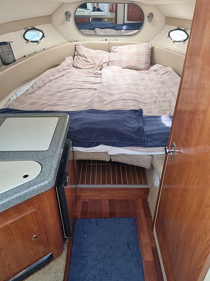 Larson 274 Cabrio Familjecruiser med stora uppdateringar 6 of 14