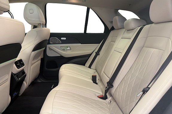 Mercedes-Benz GLE53 10 of 21