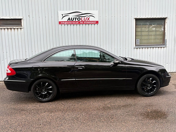 Mercedes-Benz CLK240 5 of 5