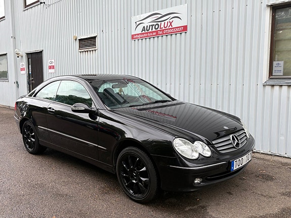 Mercedes-Benz CLK240 4 of 5