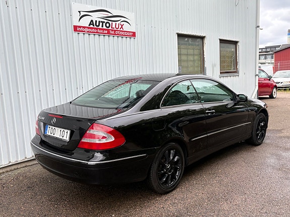 Mercedes-Benz CLK240 6 of 15
