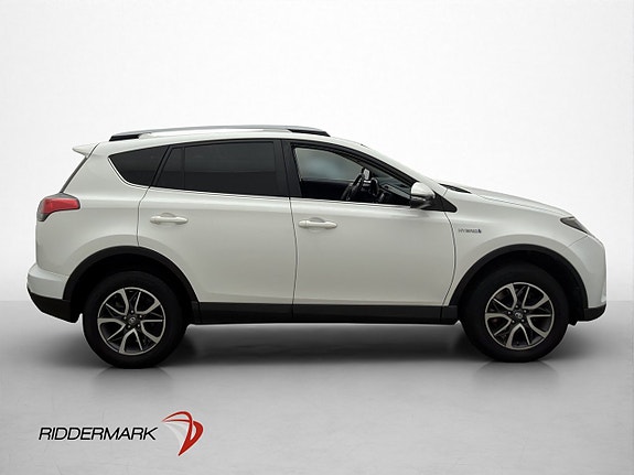 Toyota RAV4 4 of 5