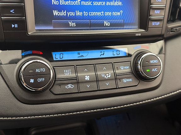 Toyota RAV4 20 of 30