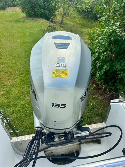 Silver Eagle 650 C + Honda 135 hk (4-takt) Trailer 80 km/h 9 of 10
