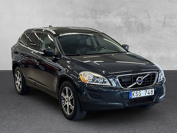Volvo XC60 7 of 26